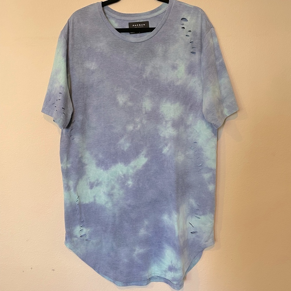 CLOSING SALE! Pacsun Los Angeles scallop fit L short sleeve